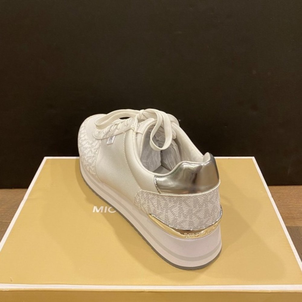 Michael Kors Monique Trainer MK Signature White Sneakers Shoes Flats 9.5 NEW - Picture 3 of 5